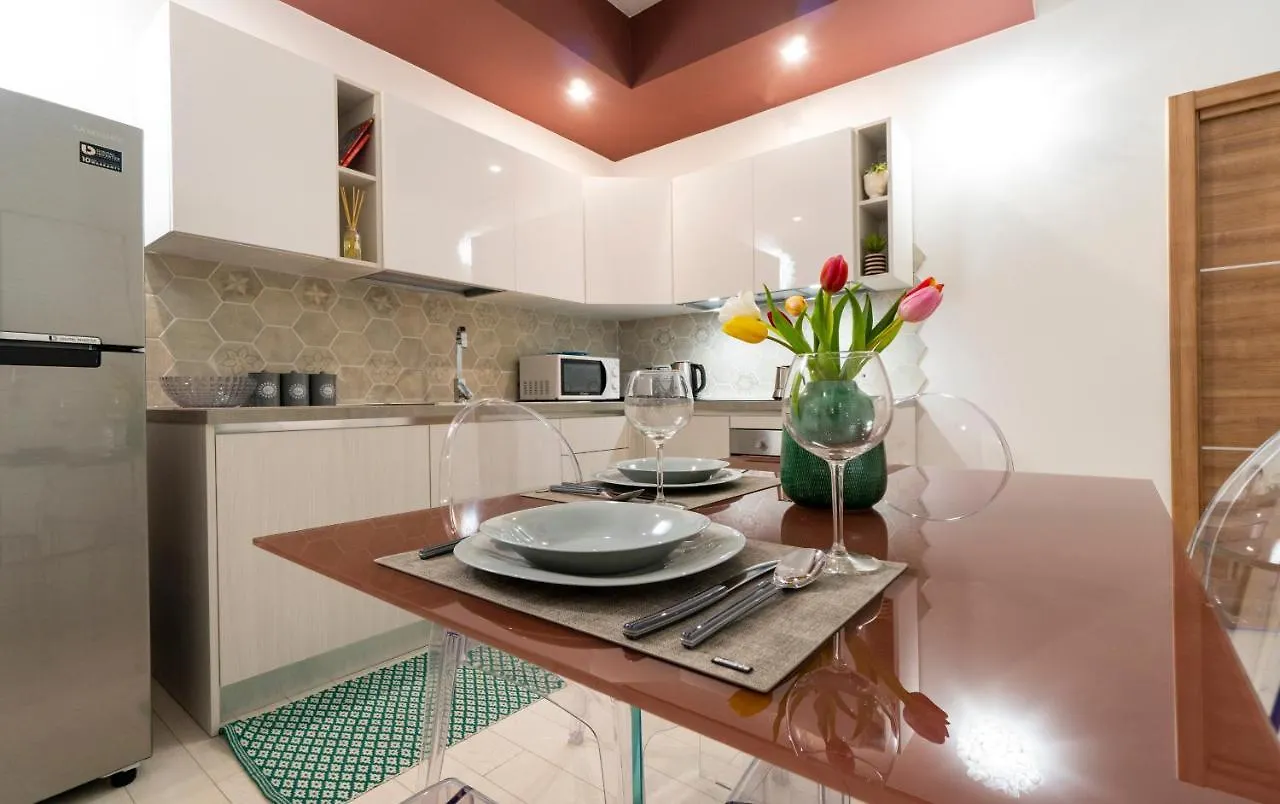 Residence Cairoli 9 By Studio Vita بولونيا 0*,  إيطاليا